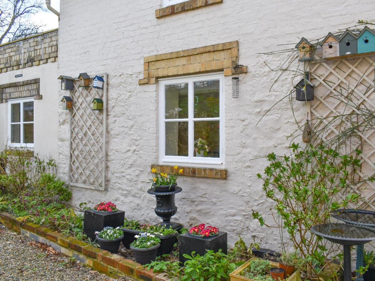 The Tower Cottage Llangollen Esterno foto